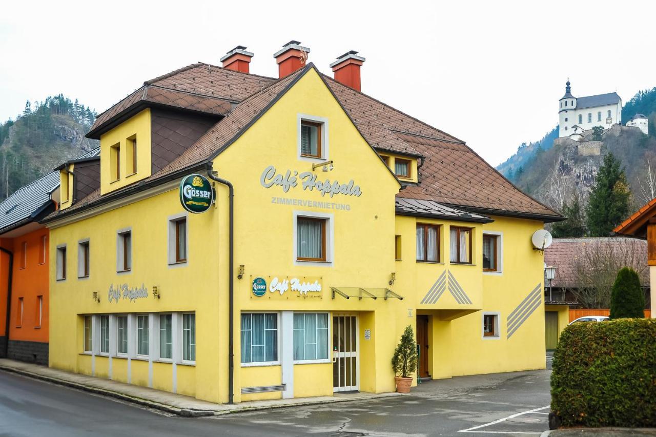Sankt Peter-FreiensteinCafe Hoppala住宿加早餐旅馆 外观 照片